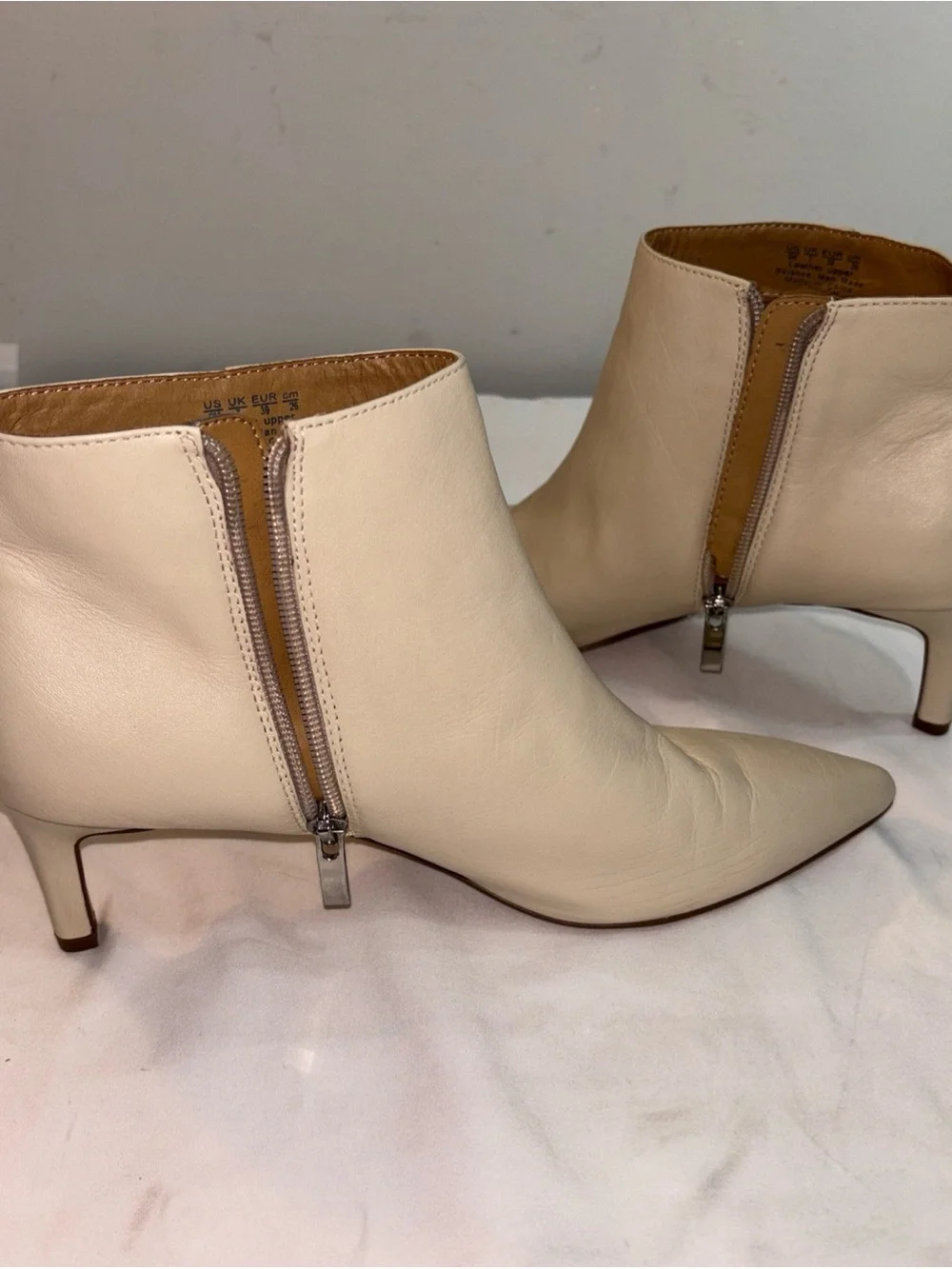 Franco Sarto Women’s Pointed Toe Leather Ankle Boots - Cream. 7/14